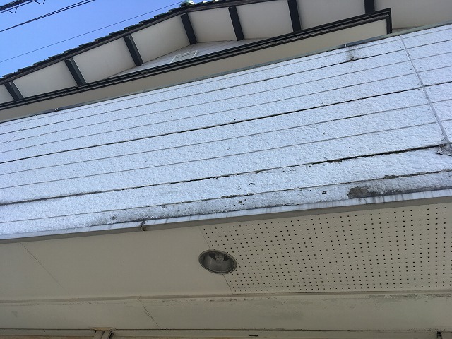 外壁の状態確認を実施